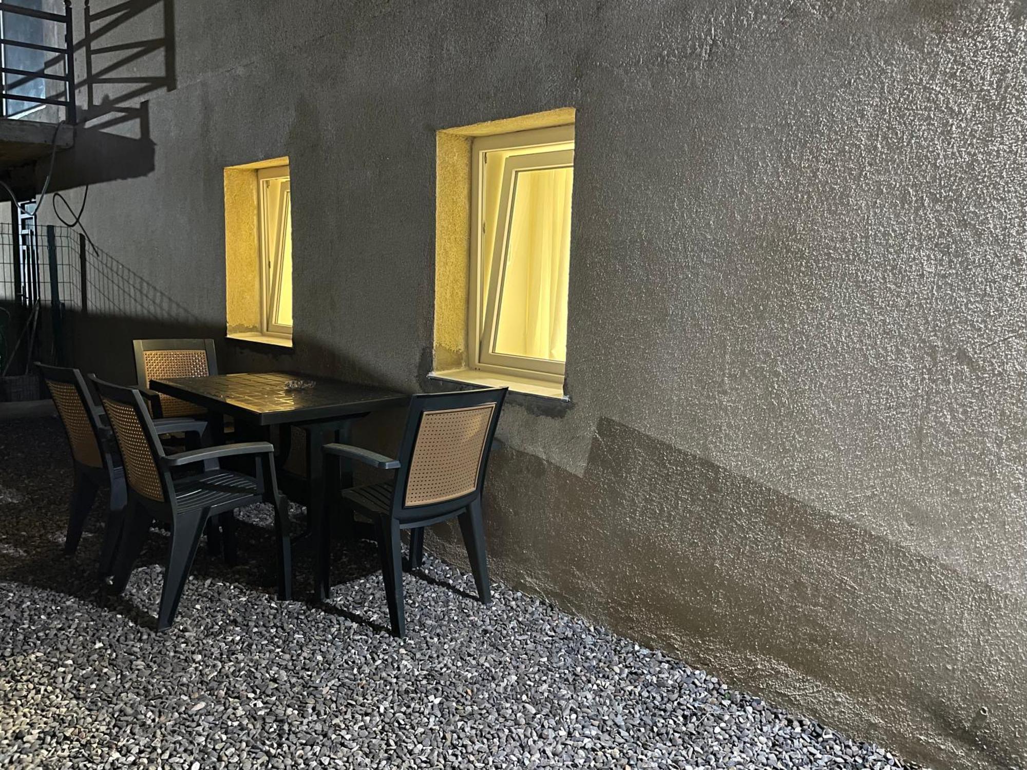 White Stones Apartment Kutaisi Exterior photo